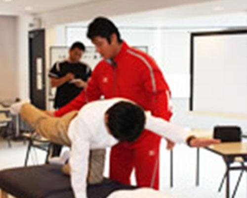 岸和田競輪場での新人選手強化合宿にてトレーニングセミナー